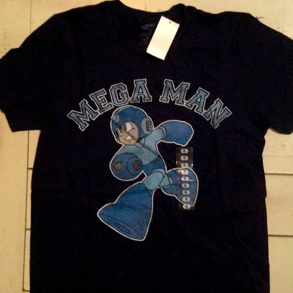 Men’s Small Capcom Superhero S/S Tee Shirt MegaMan